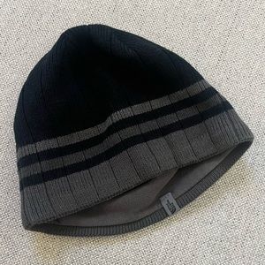 Like new The North Face winter beanie hat